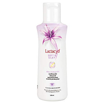 Lactacyd Soft and Silky Moisturizing Daily Feminine Wash 150ml