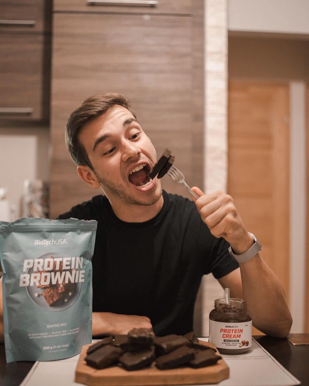 BioTechUSA Protein Brownie, Baking Mix with Collagen, whey proteins and sweeteners. 600 g, Chocolate BioTechUSA