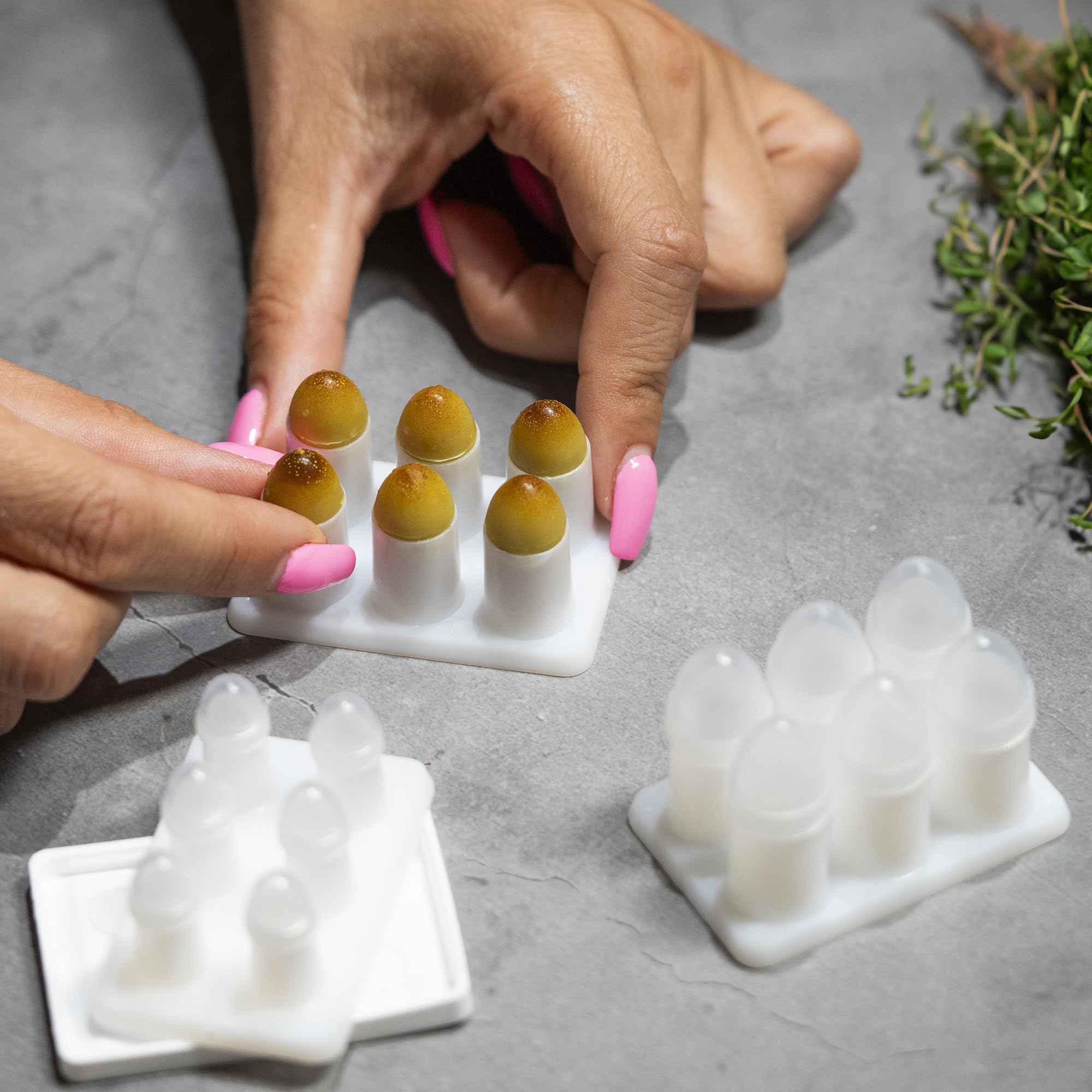 Suppository Molds Kit - Made in France, 3 Sizes (1ml, 2ml, 3ml), Reusable Suppositories Mold - 4 Trays - AB Mystery