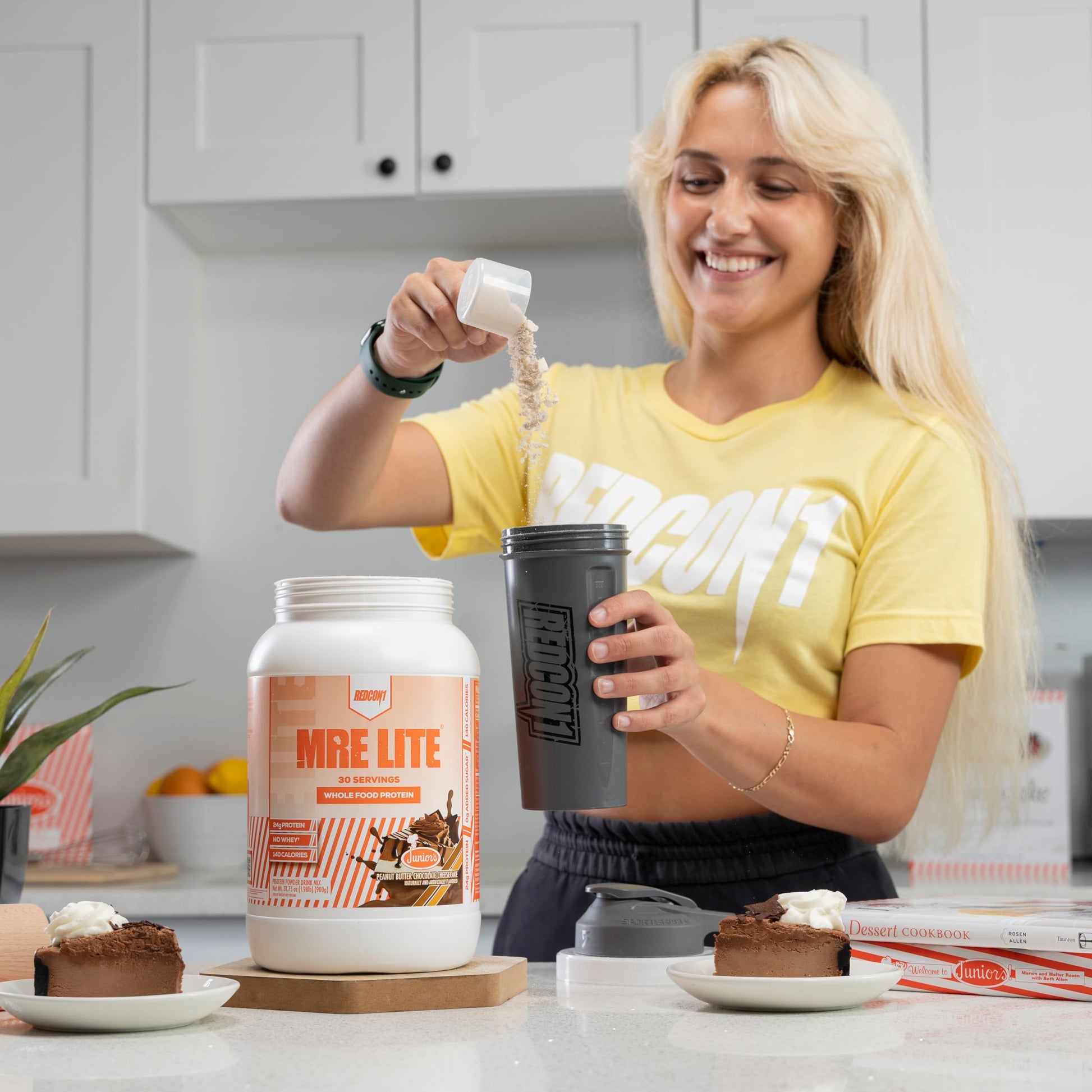 REDCON1 MRE Lite Whole Food Protein Powder, Juniors, Peanut Butter Chocolate - AB Mystery