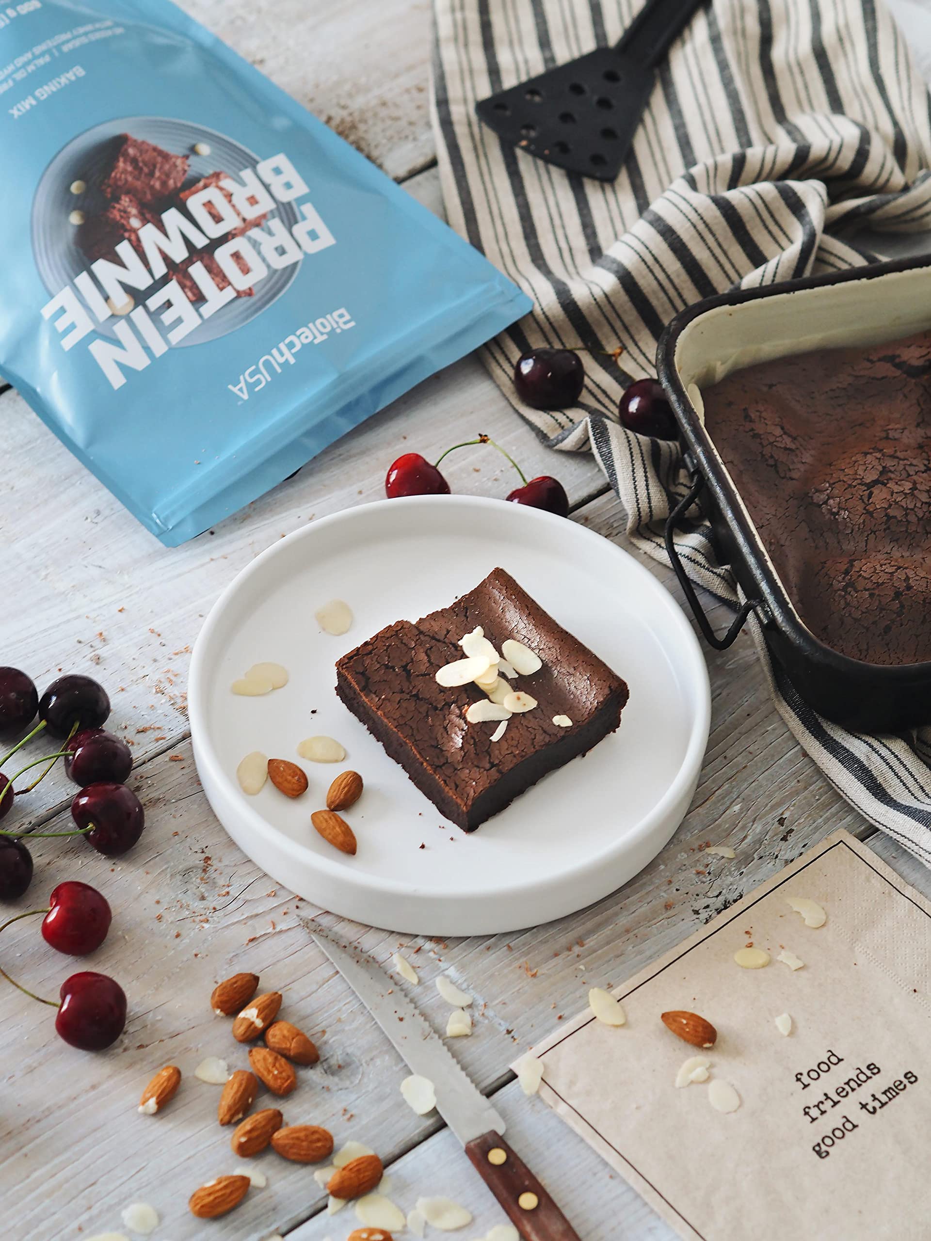 BioTechUSA Protein Brownie, Baking Mix with Collagen, whey proteins and sweeteners. 600 g, Chocolate BioTechUSA