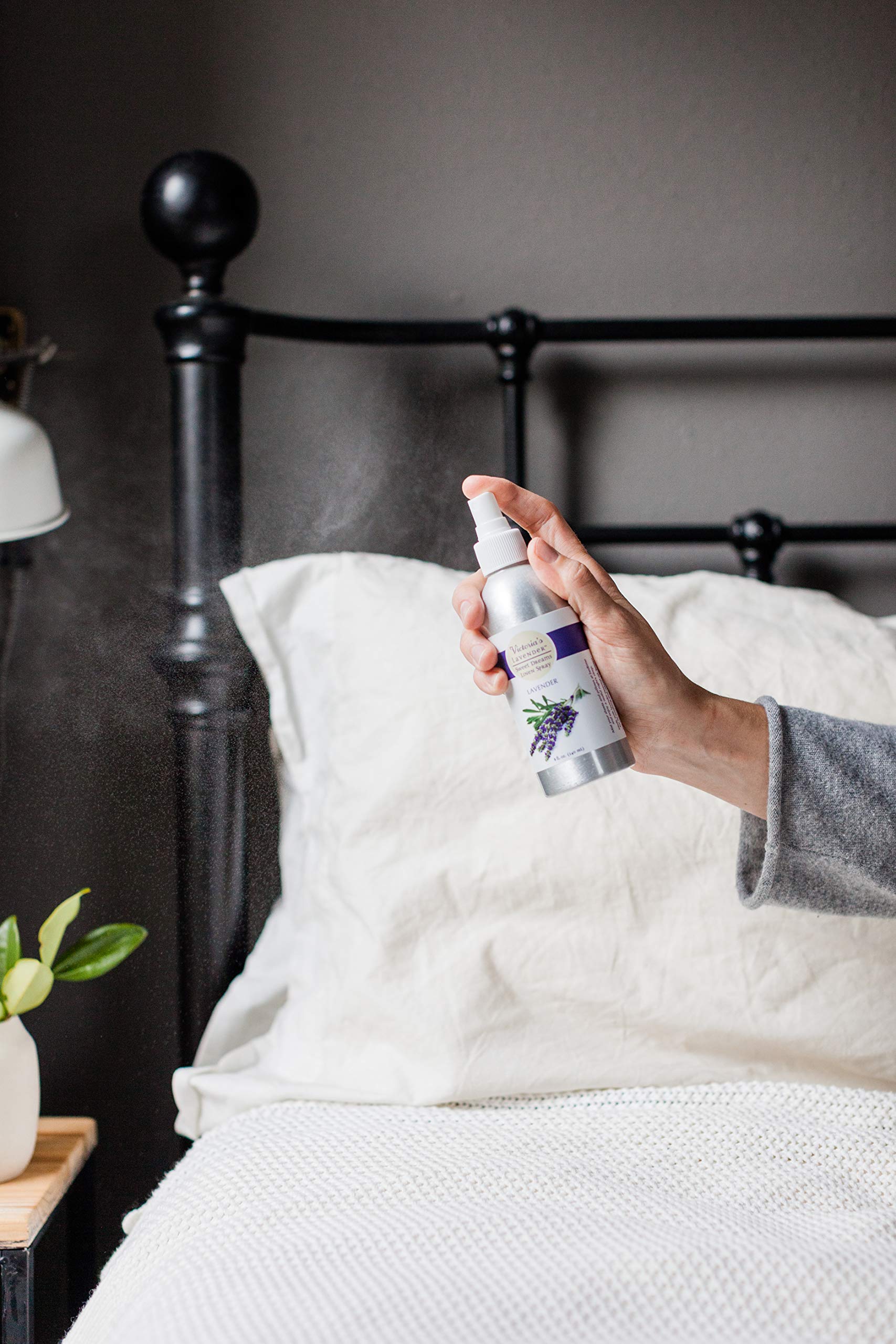 Victoria's Lavender Aromatherapy Eye Mask & Pillow Set - Soothing Lavender Eye Mask - AB Mystery